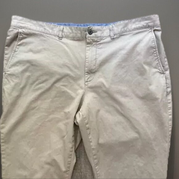 L.L. Bean Khaki Pants 42 x 28 Standard Fit Cotton Spandex - Picture 3 of 12